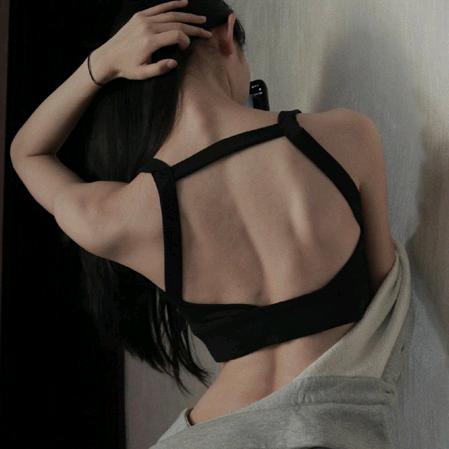 大梨子（陪崽子）