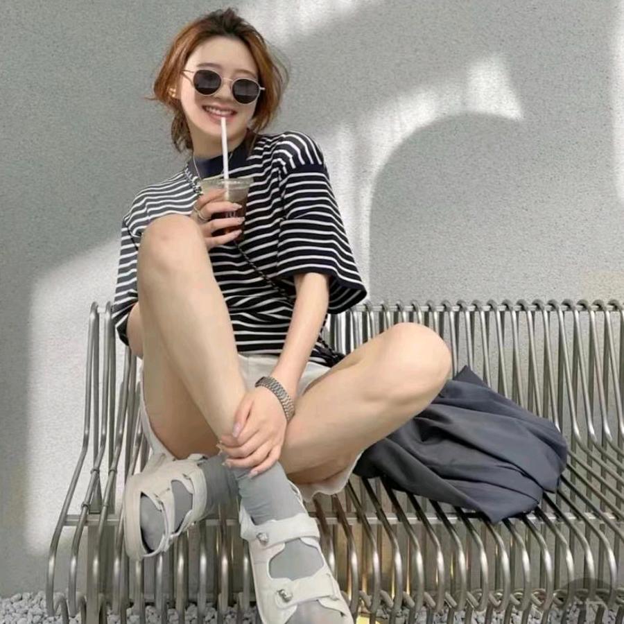 奥意服饰