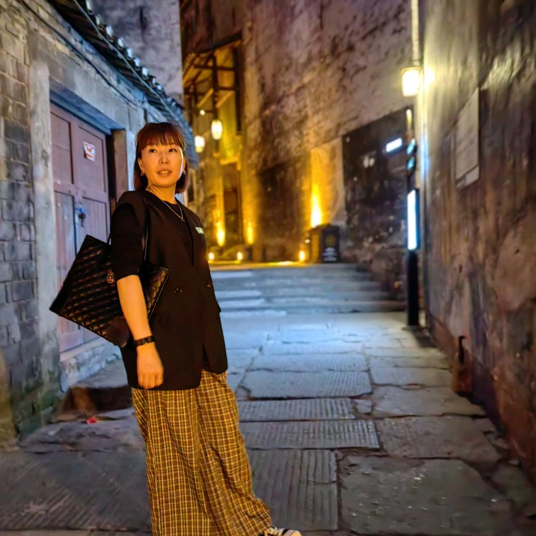 @怀化金帝，三番服装