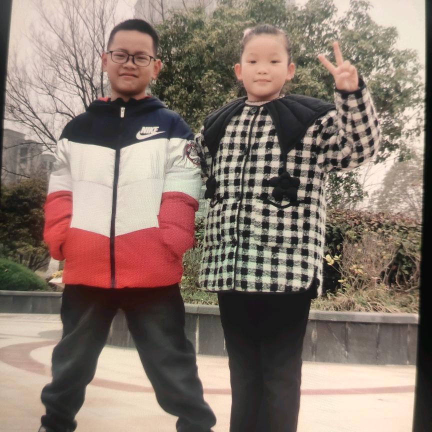左左奶奶