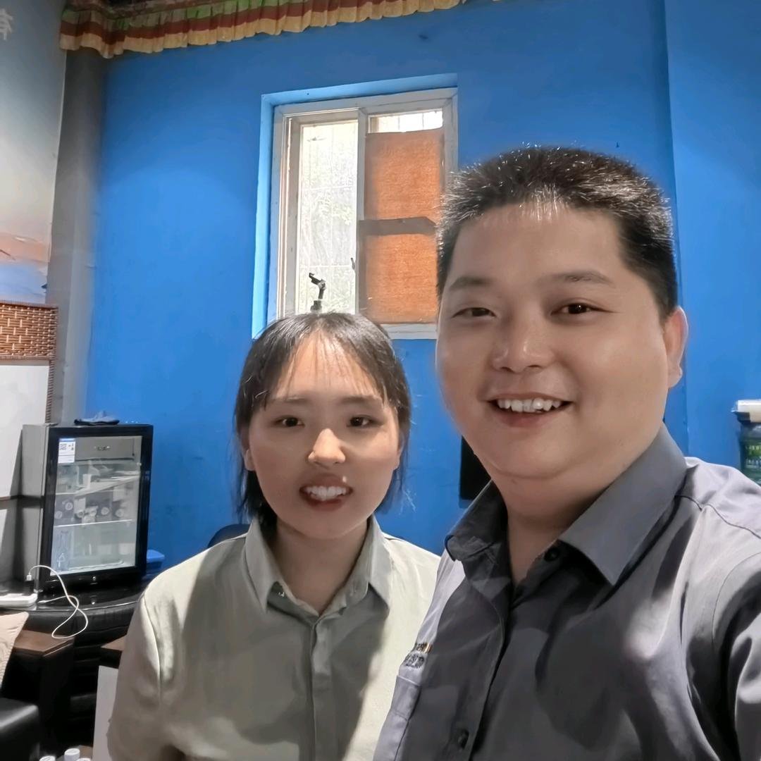 美孚广诚汽车  桃子