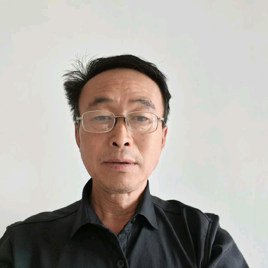 七座商务车