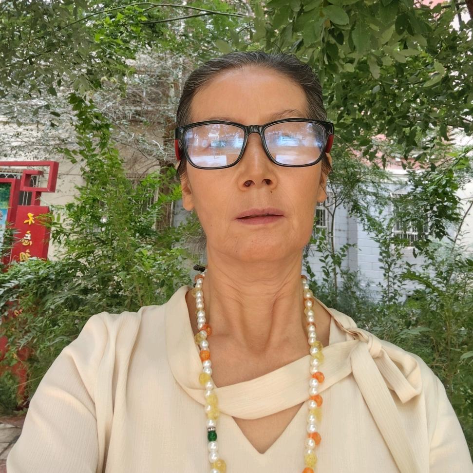 暖禾姐(23:10直播)