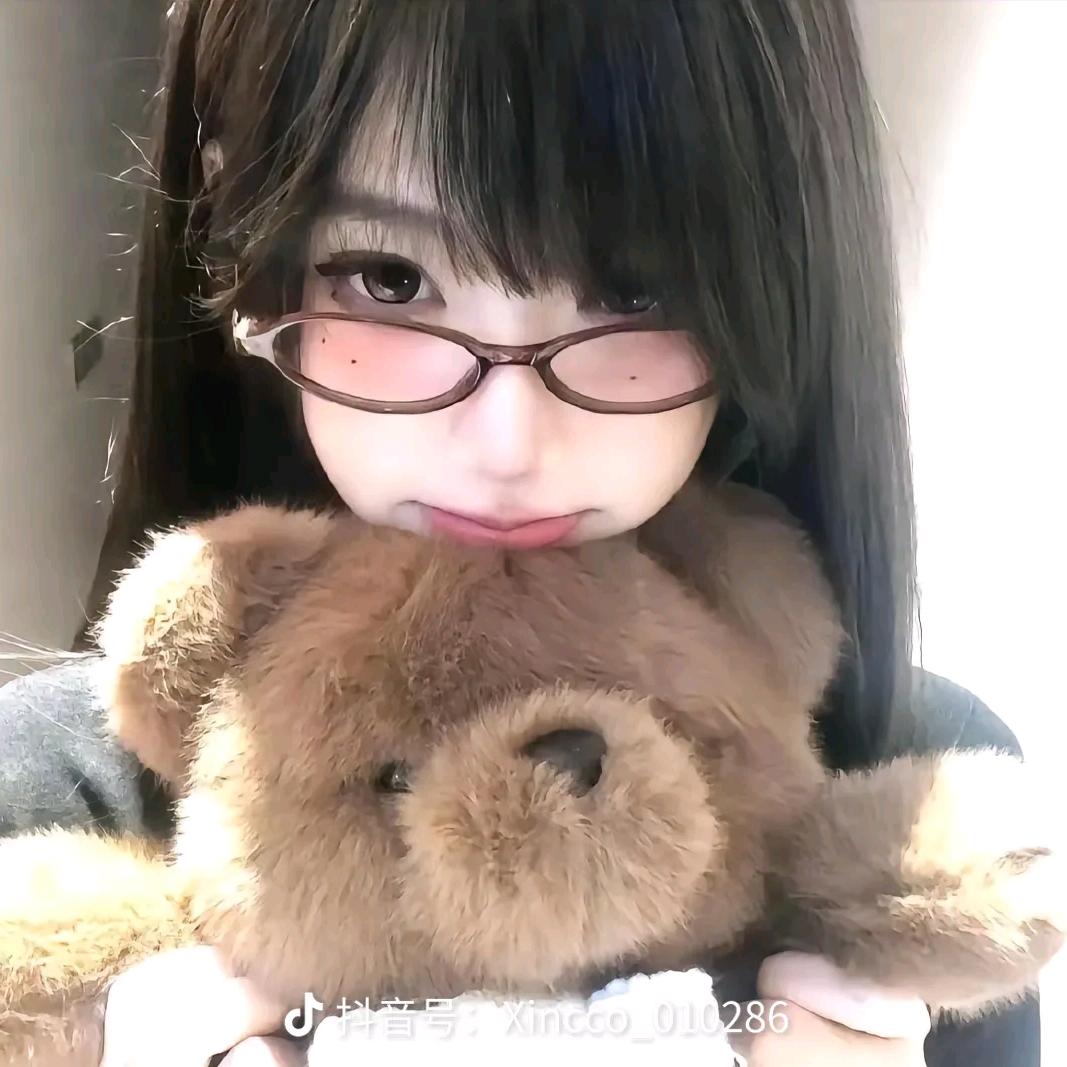 笨蛋小晴🌸
