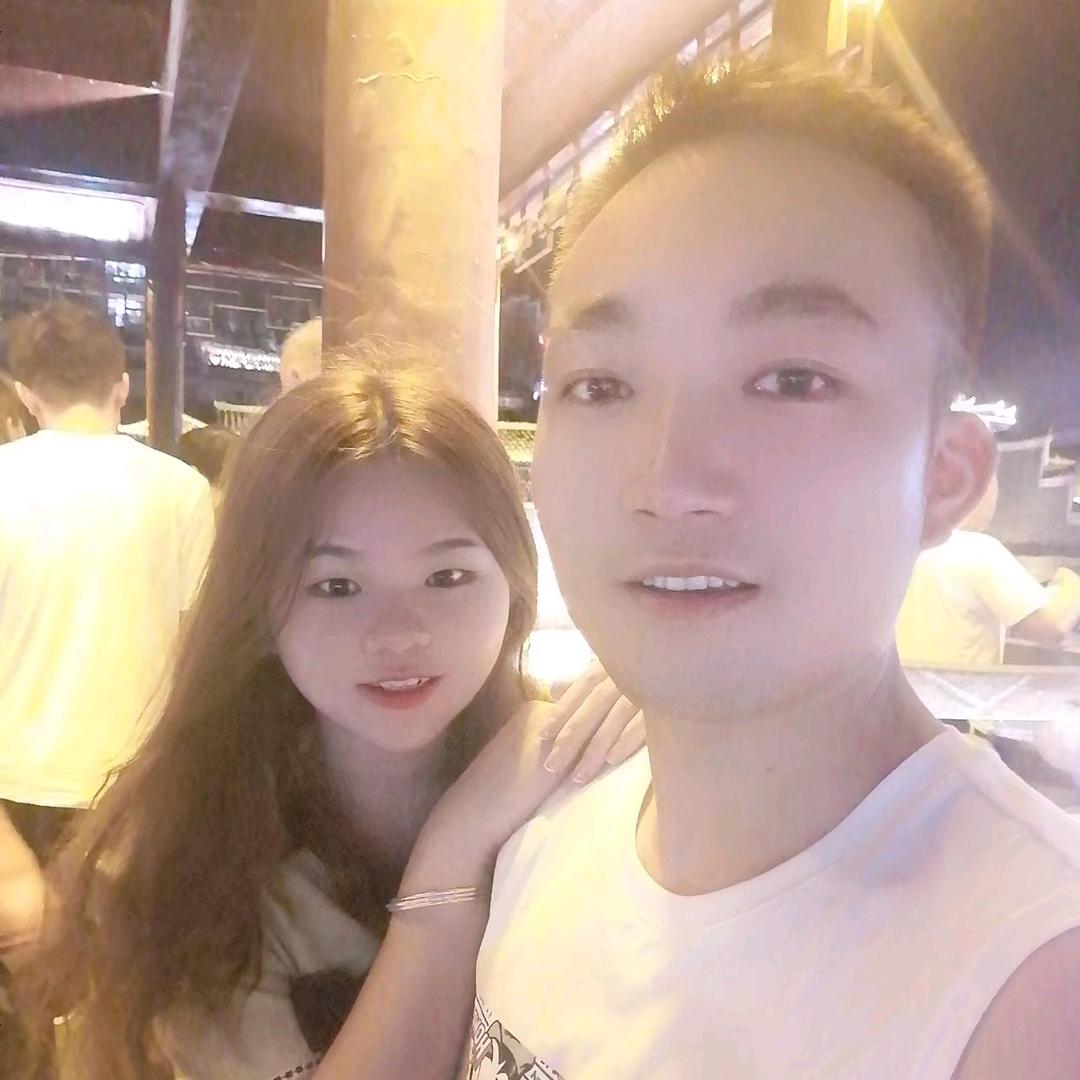 ლ 嗯傻瓜我爱你