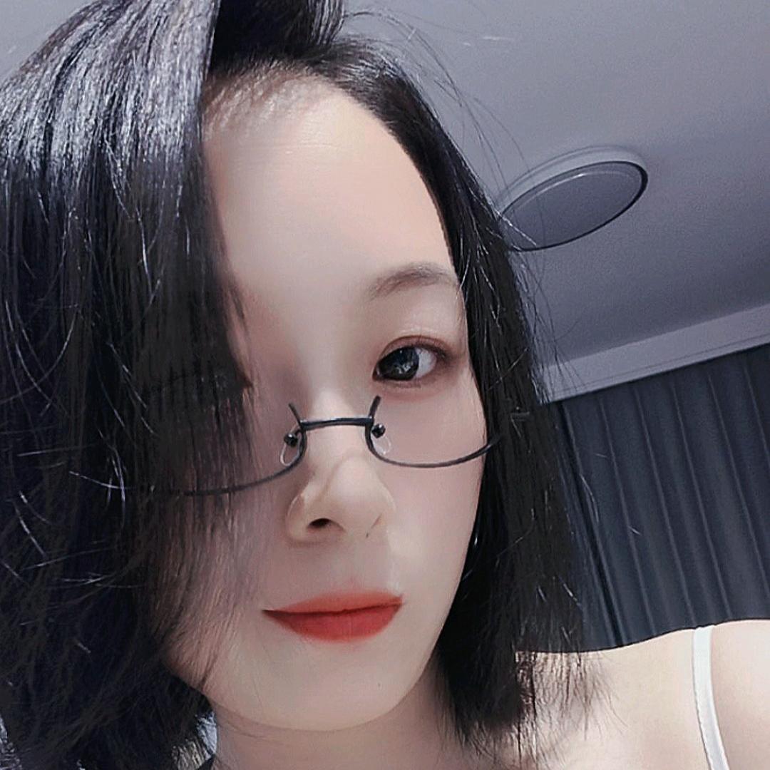 不会撒娇的猫