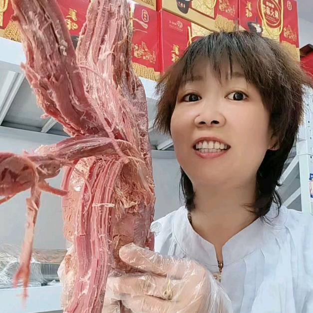 临猗牛肉姐