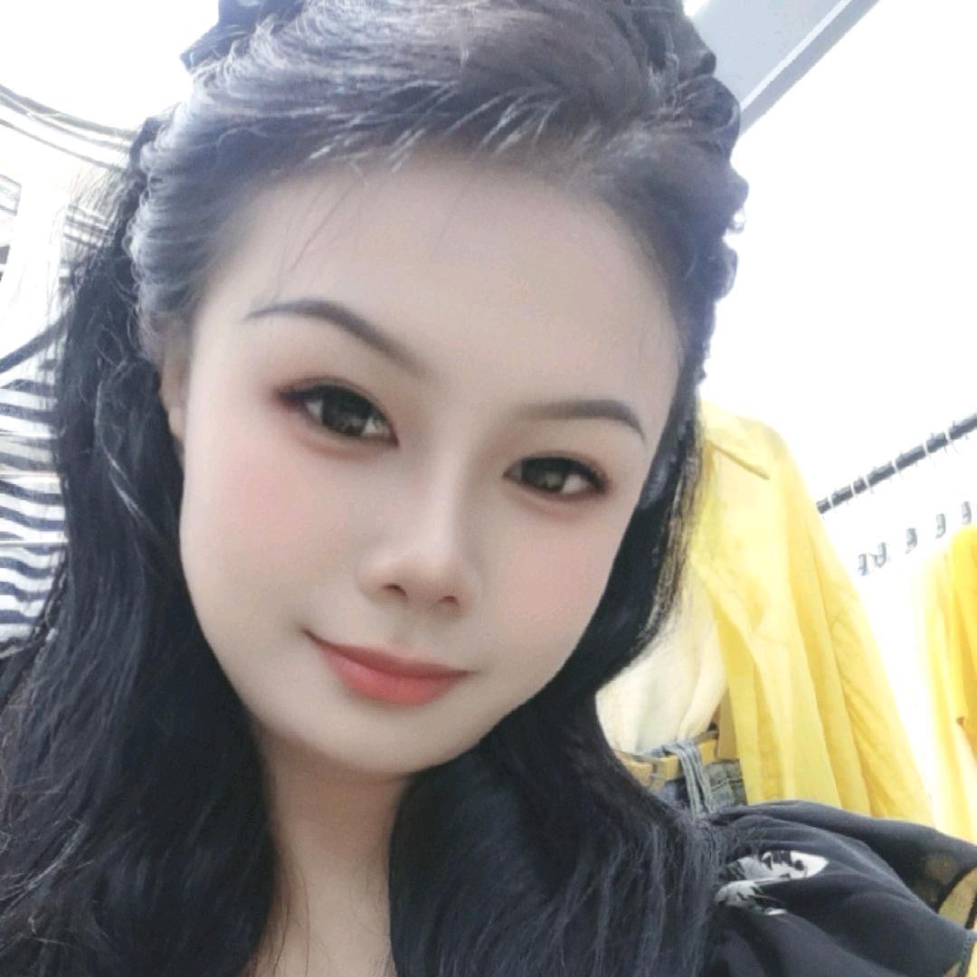 杨小姐@