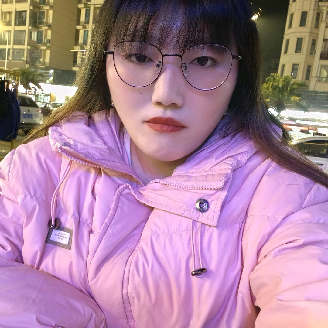 杨杨꧔ꦿ᭄得意꧔ꦿ