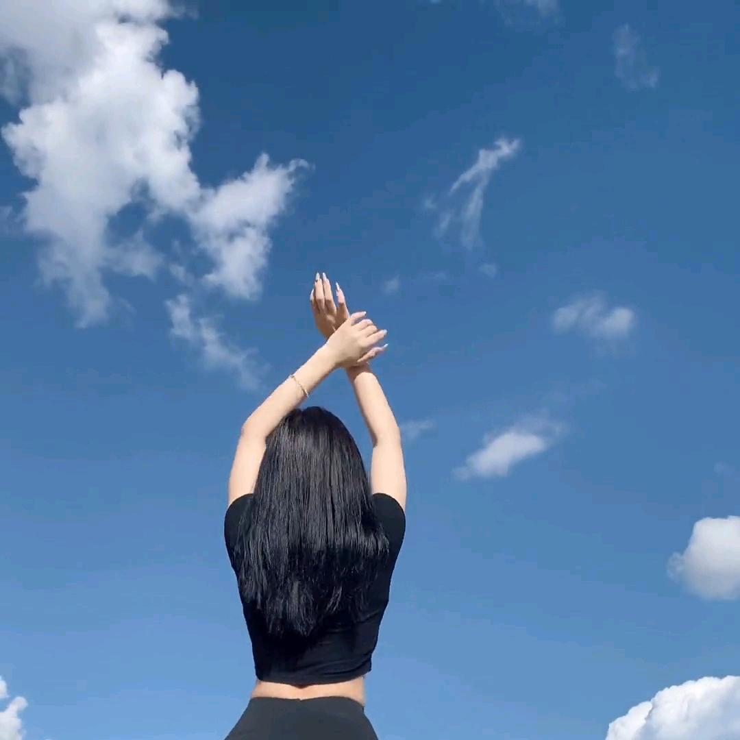 丑晓雅