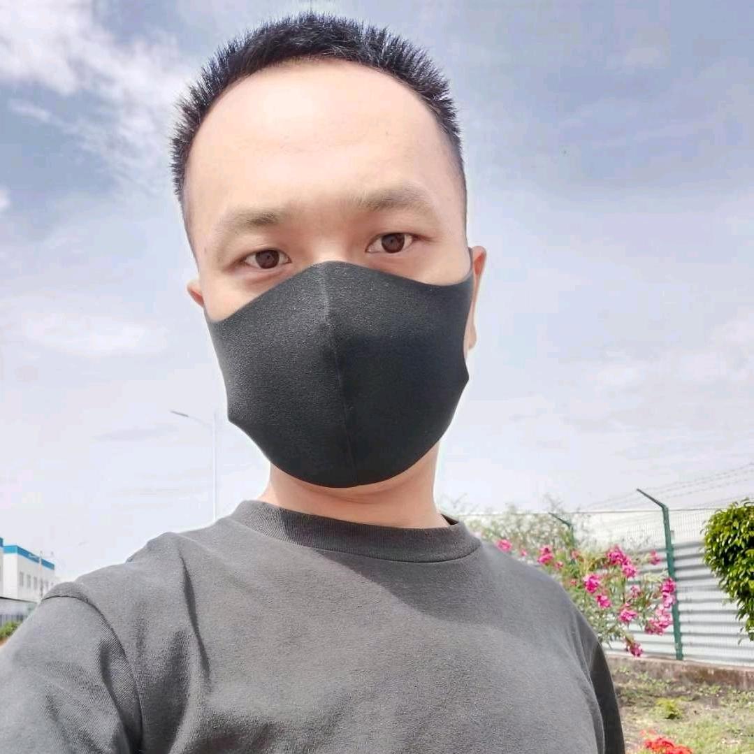 小闻在非洲