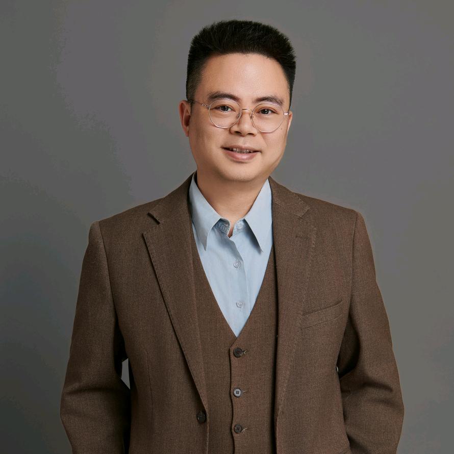 郑翔洲来了