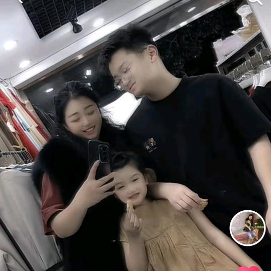吖妈妈