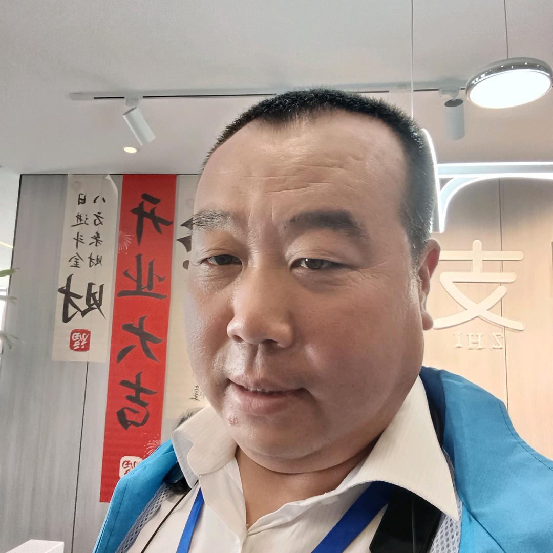 李东