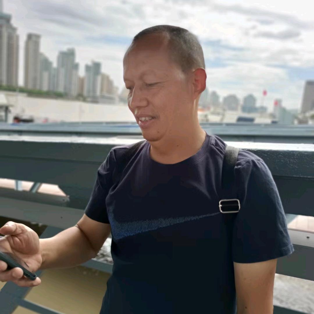 熊二，汽车打工人