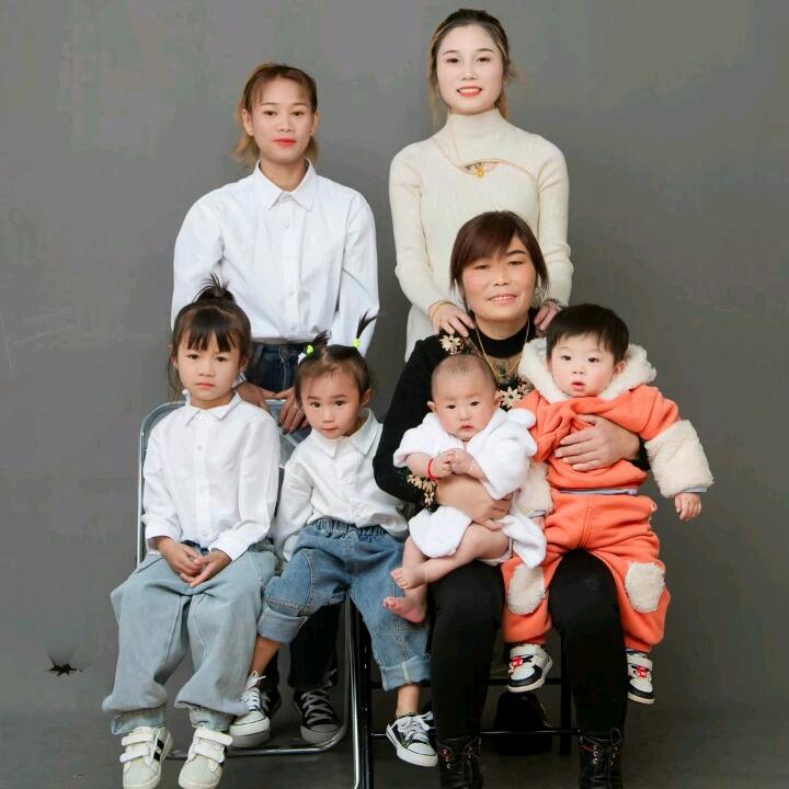 小可爱（彤甜）