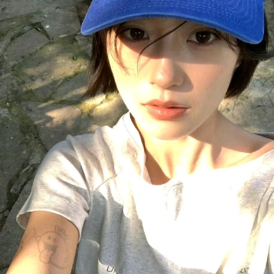 小羊不爱吃草🍞