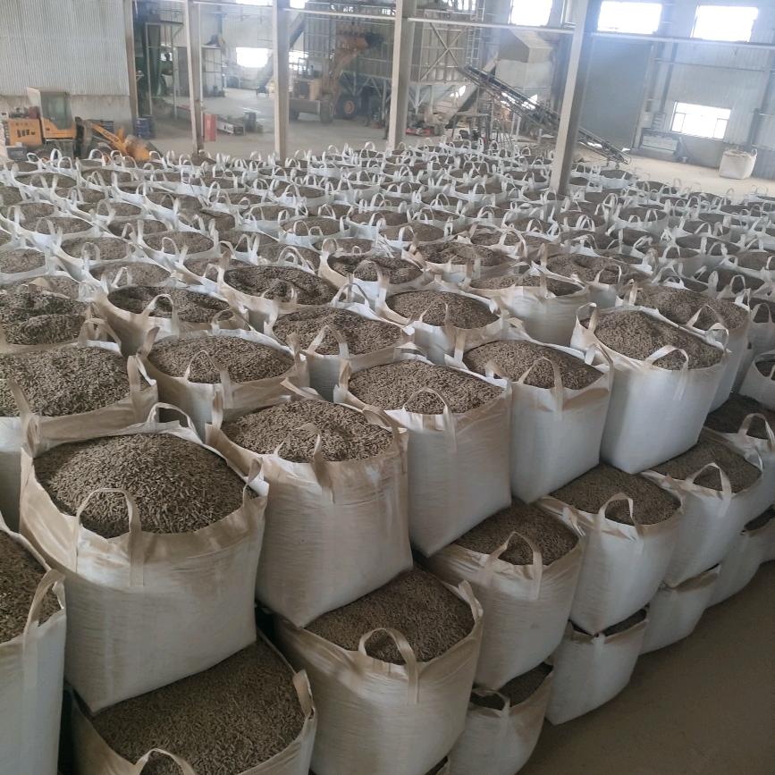 新疆中源绿凯木业生物质颗粒