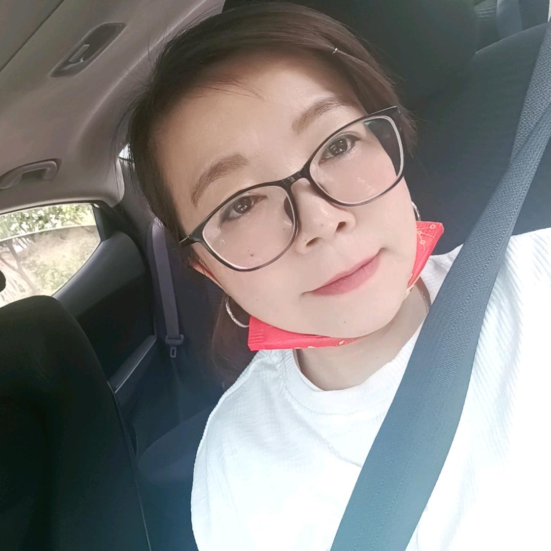 大眼妹下午4.30开播