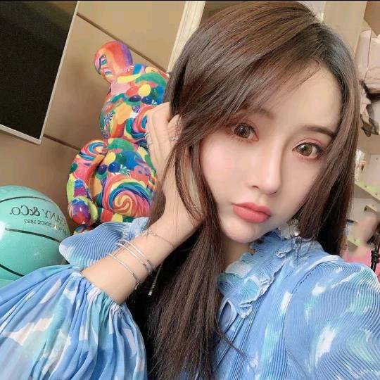 杨依姗～精选女装