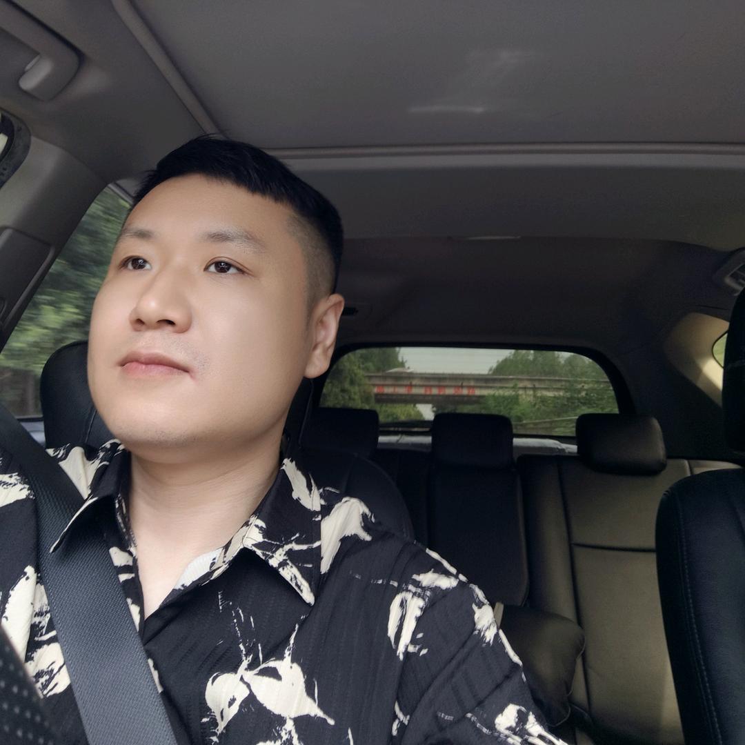 周末（吉利汽车人）