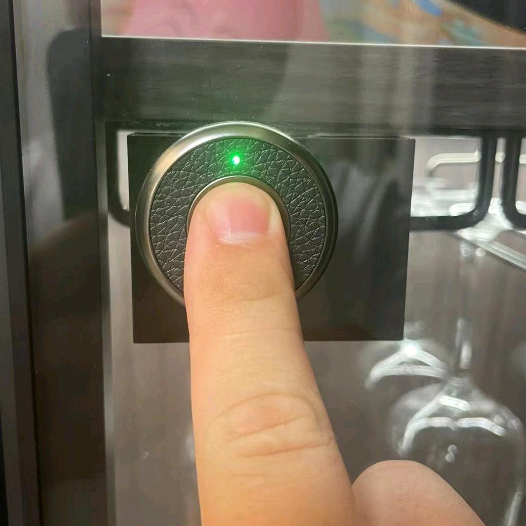 玻璃柜门指纹锁联美五金