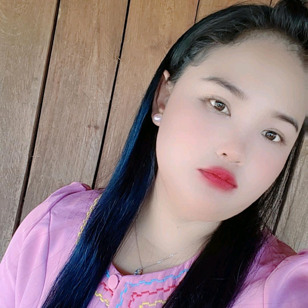 🍒🍒🌼🌼🌷🌷