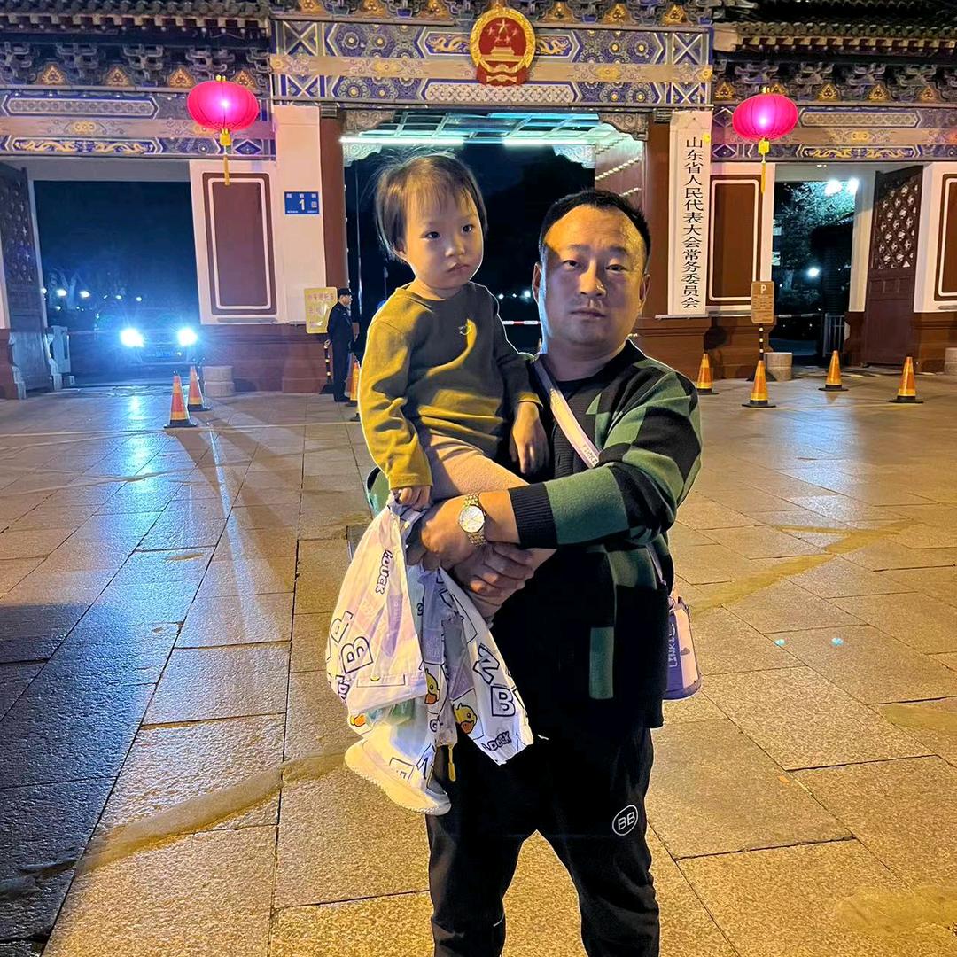 卖奶的小哥哥