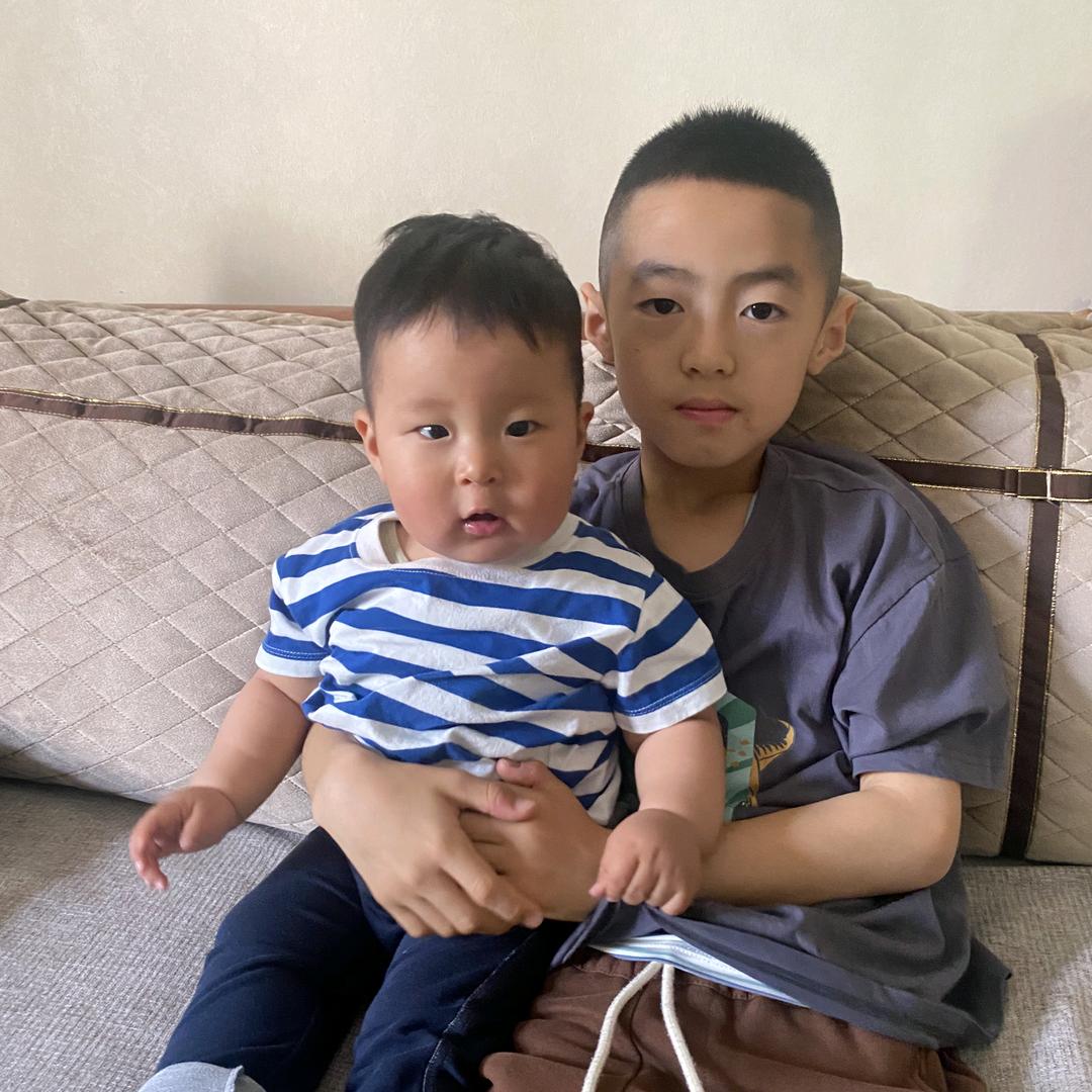 宏达钢材李国兰