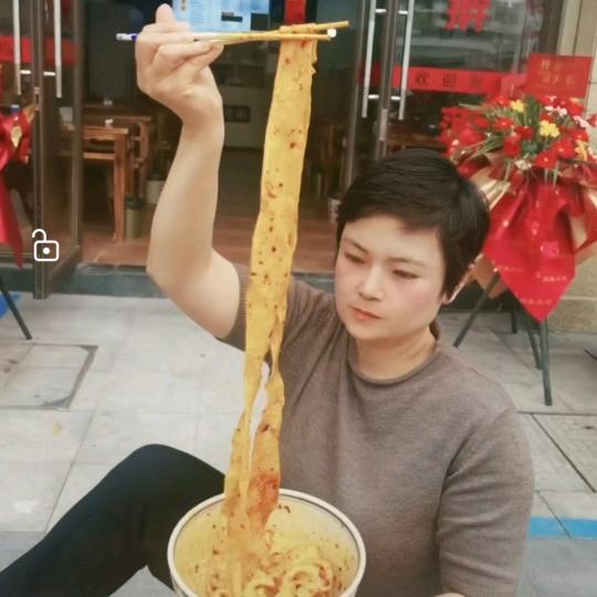 嘉兴开面馆的樊姐