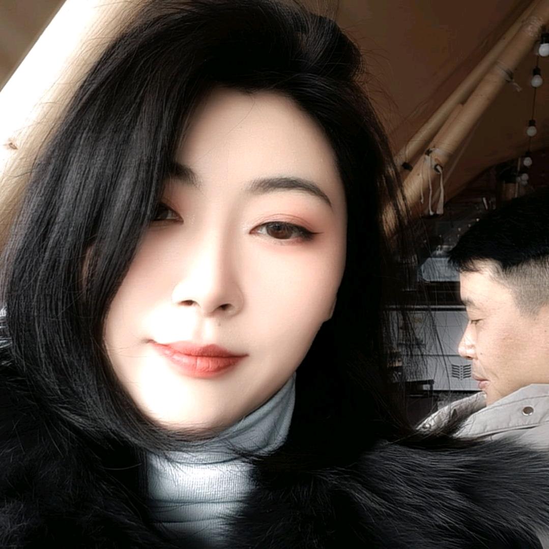 女  汉 纸 