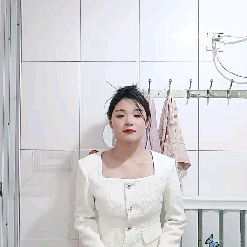 洋，宝儿