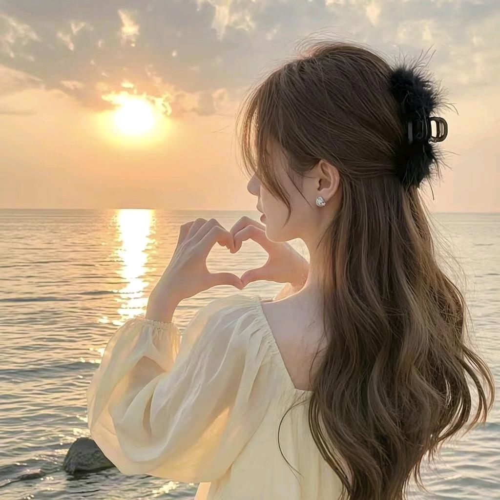 刘y🌷🌷💄💄💄