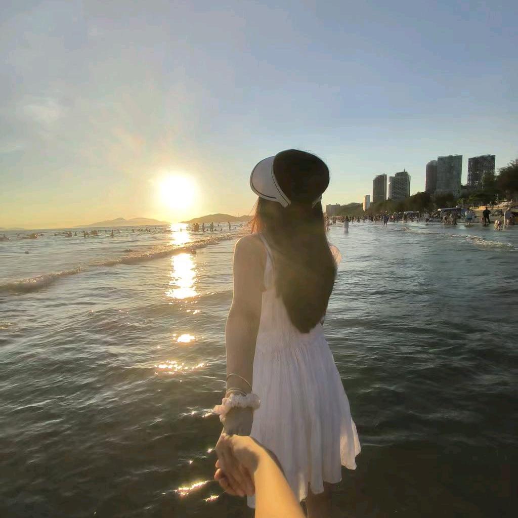 ℒᎭℯ⃝浅笑💞᭄ᩚ꯭不语ོ࿐ᩚ