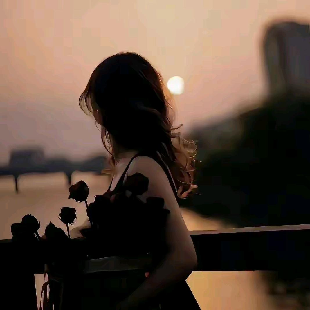 雯雯.