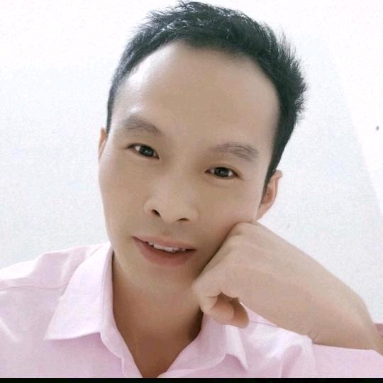 @爱笑的斌哥🐰