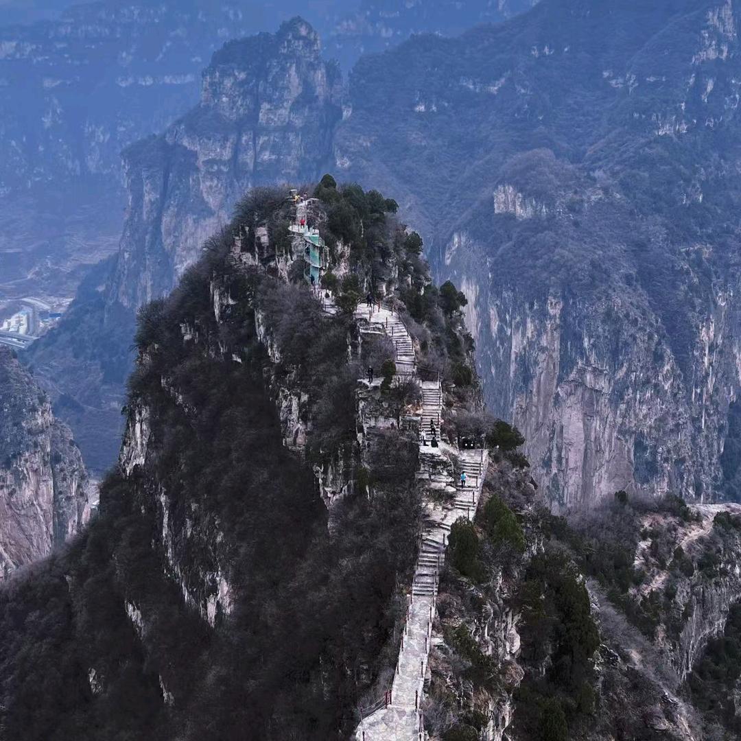 观山