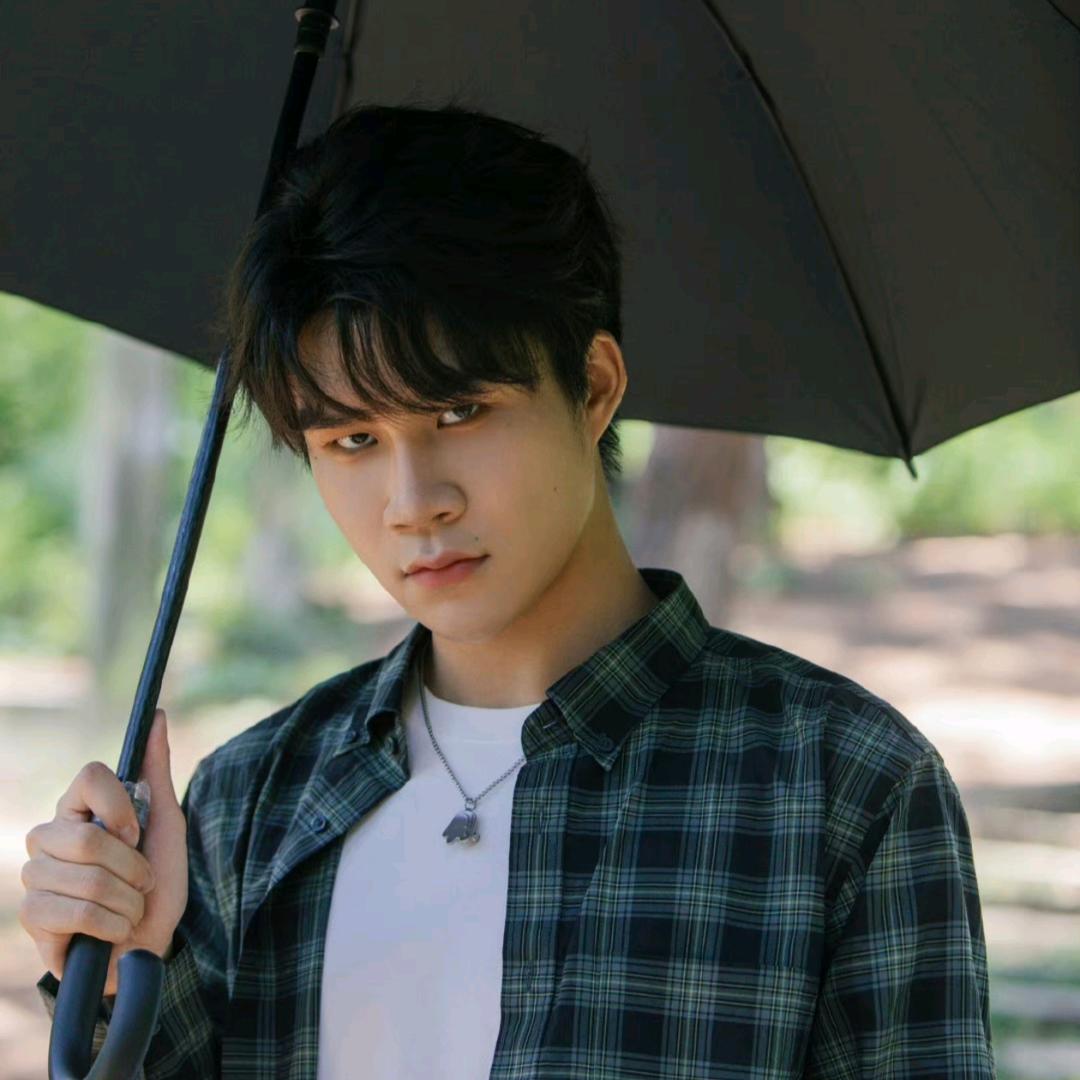 陪启俊再走来时路