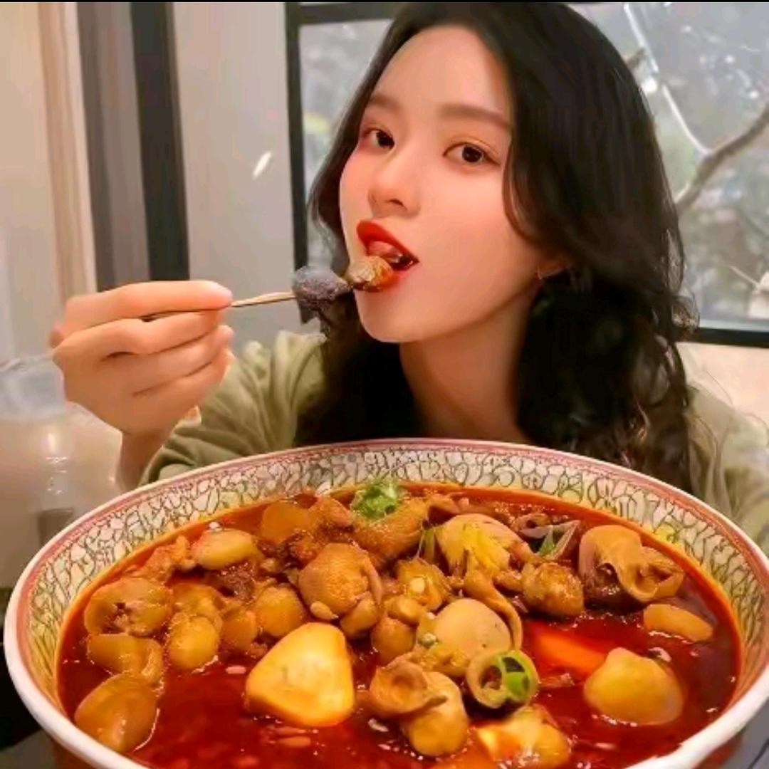 艺搏金牌肥肠芋儿鸡福利官