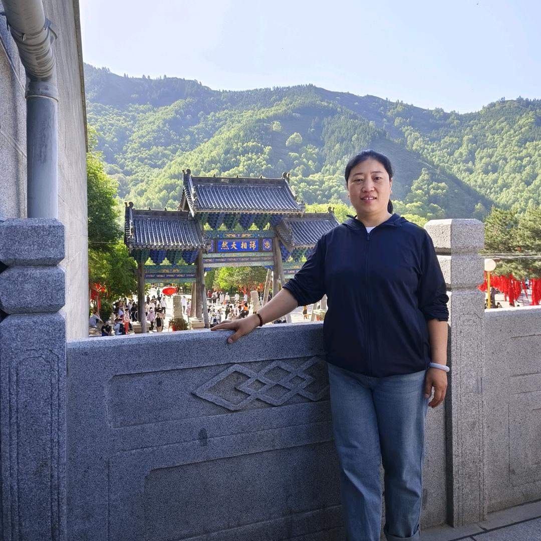 沙河芳姐窗帘