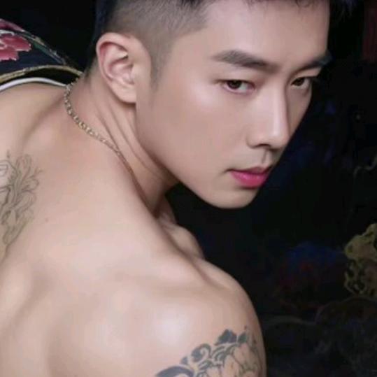 周小周