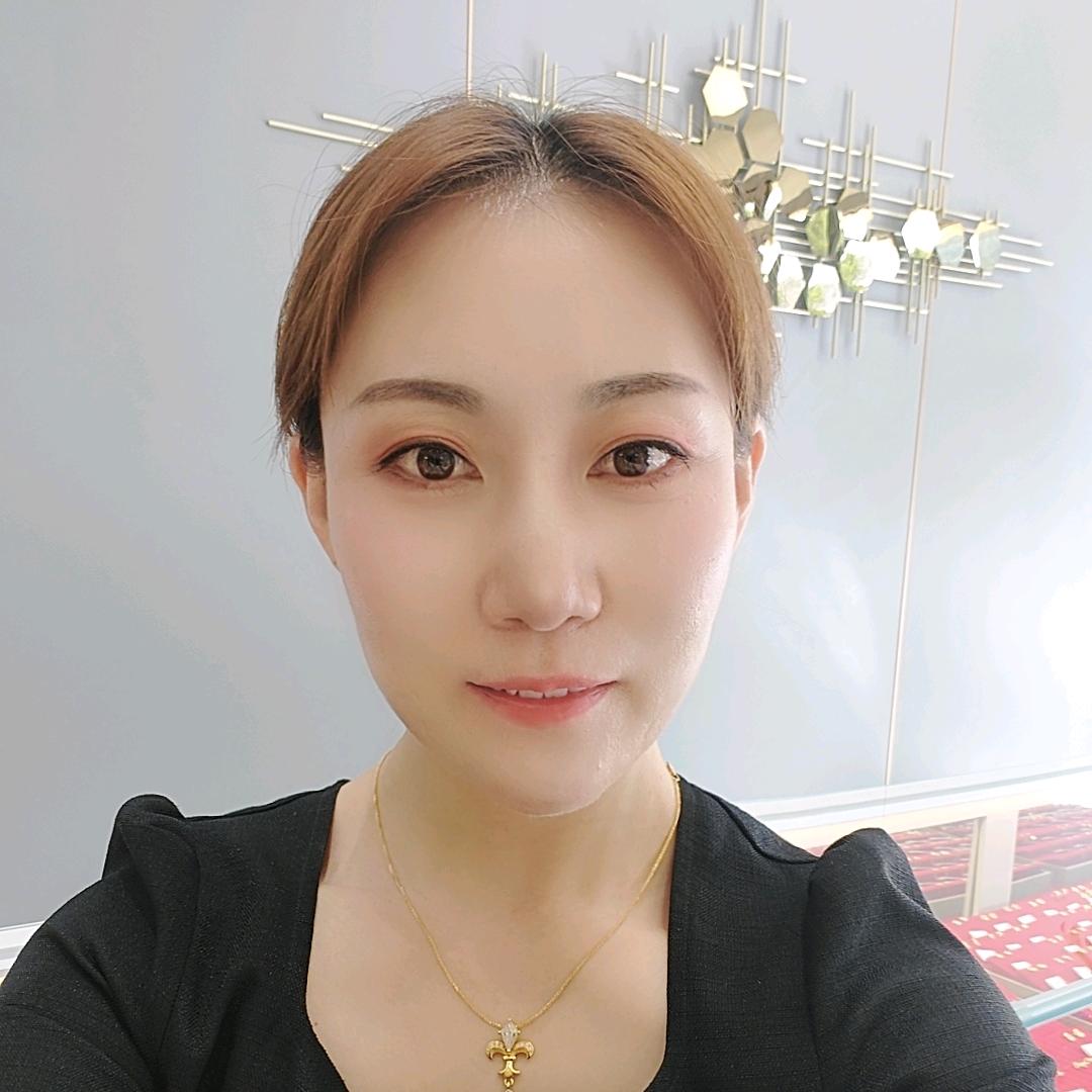 白白～