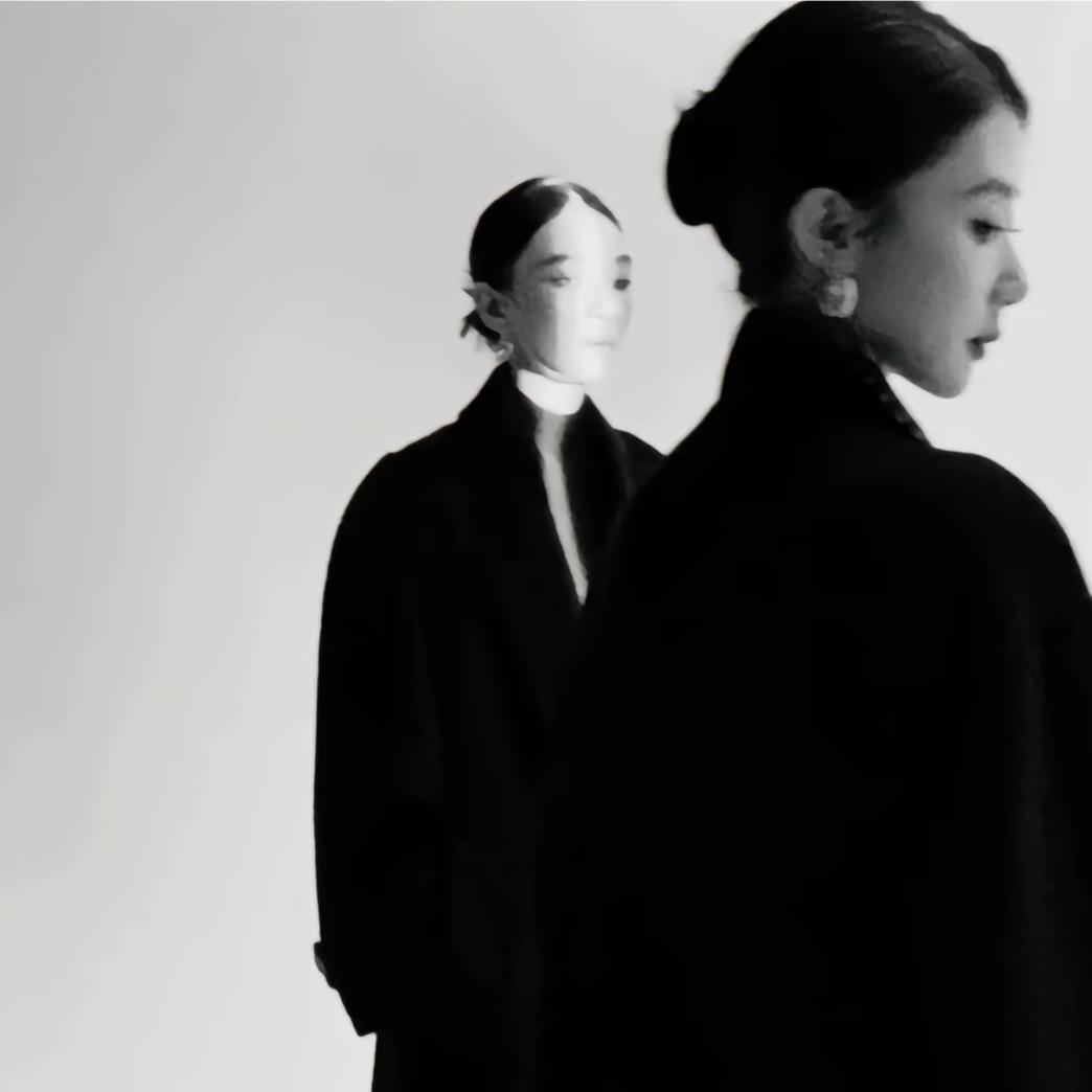 墨.