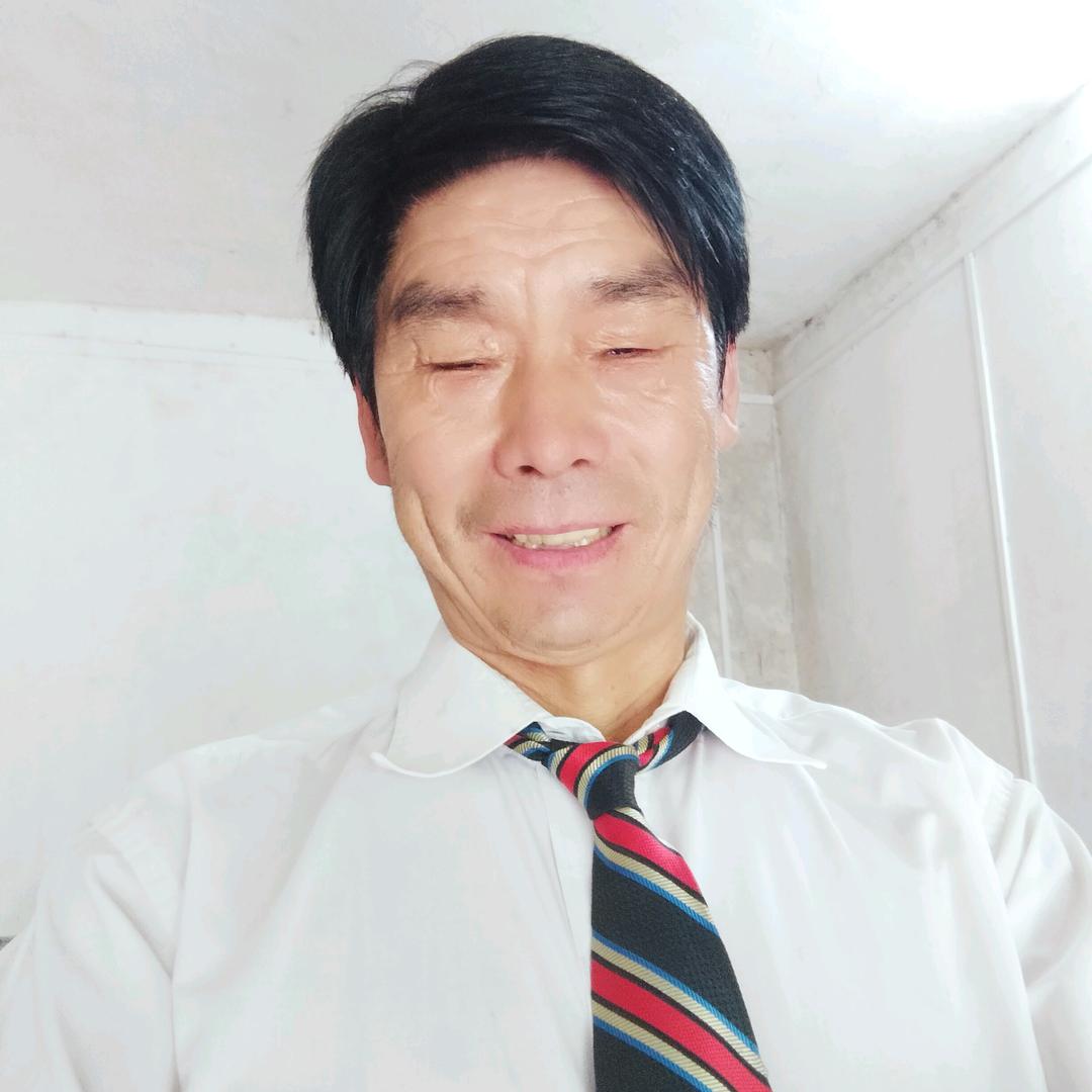 欢迎走进！丹江口市！《何斌大舞台》！