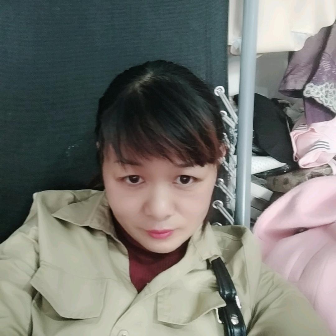 郸城县青苹果内衣店