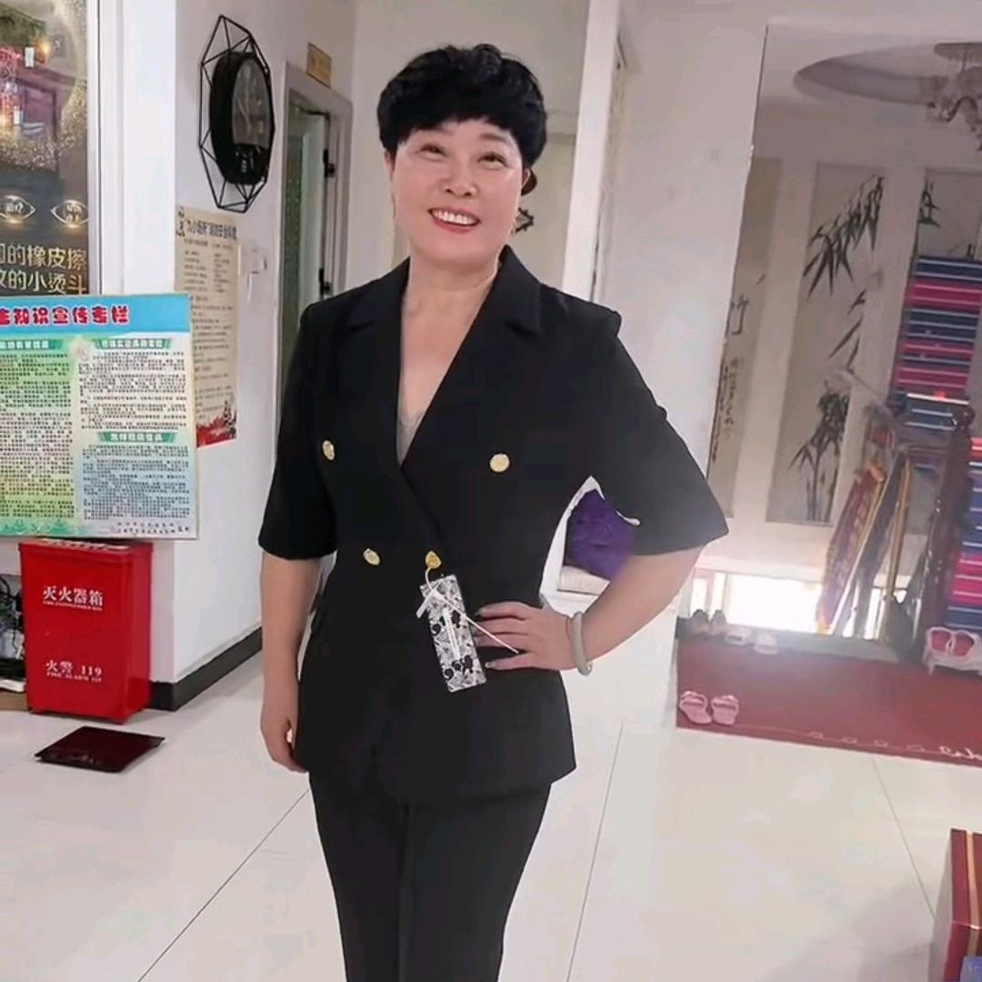 兰姐瘦了