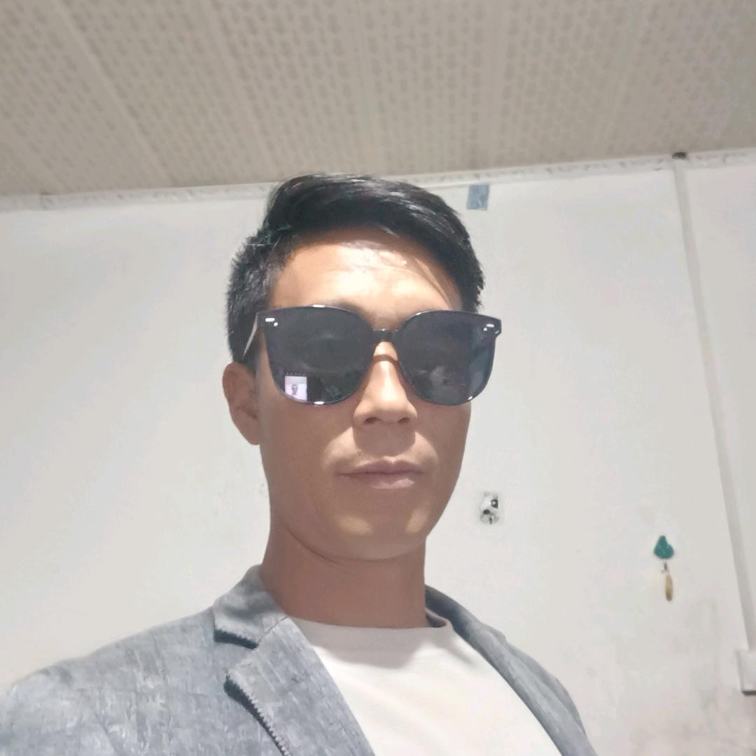 秋哥哥……李