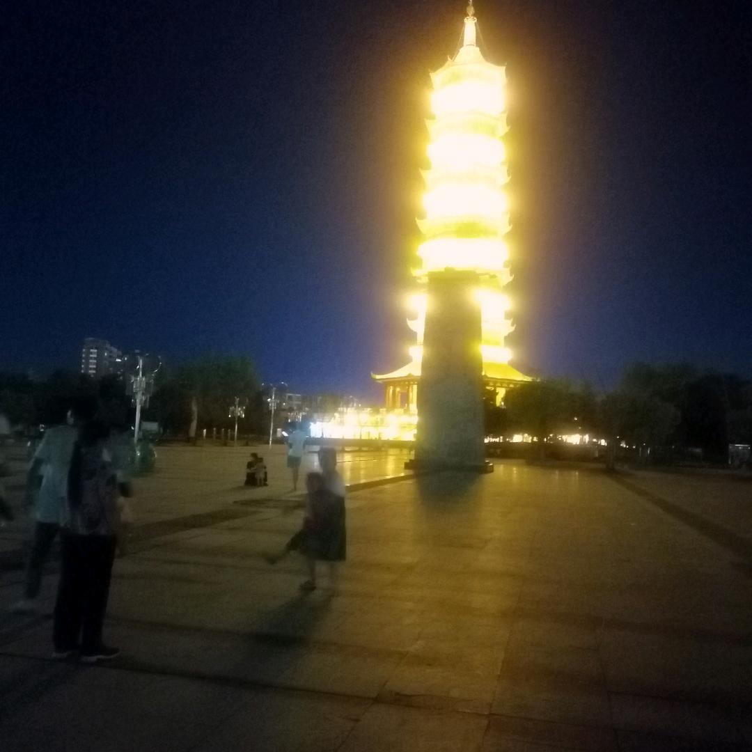 鹏泰优选超市八一店