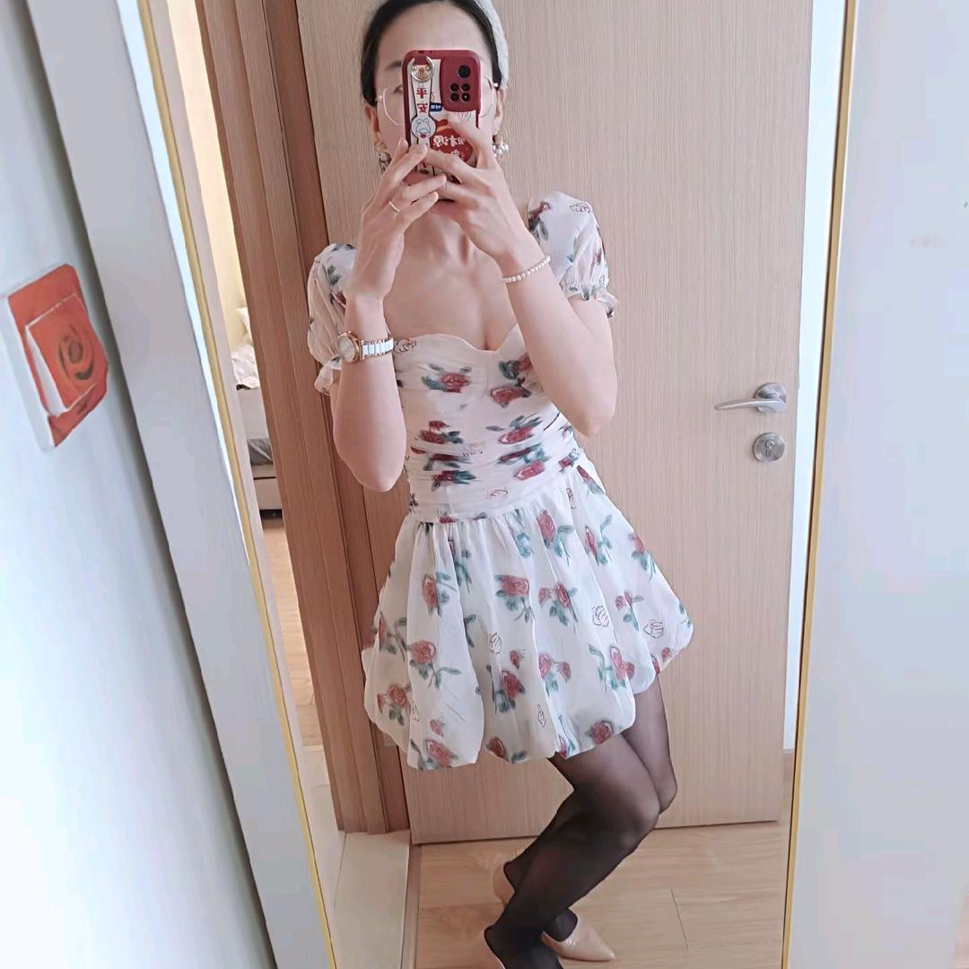 Mrs Yang（杨姐姐）