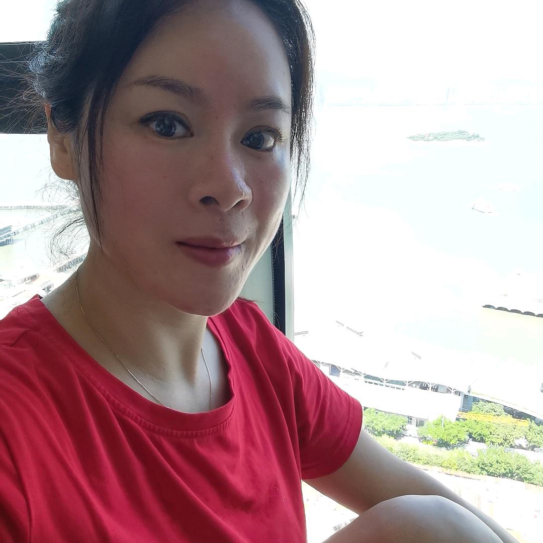 妍莉